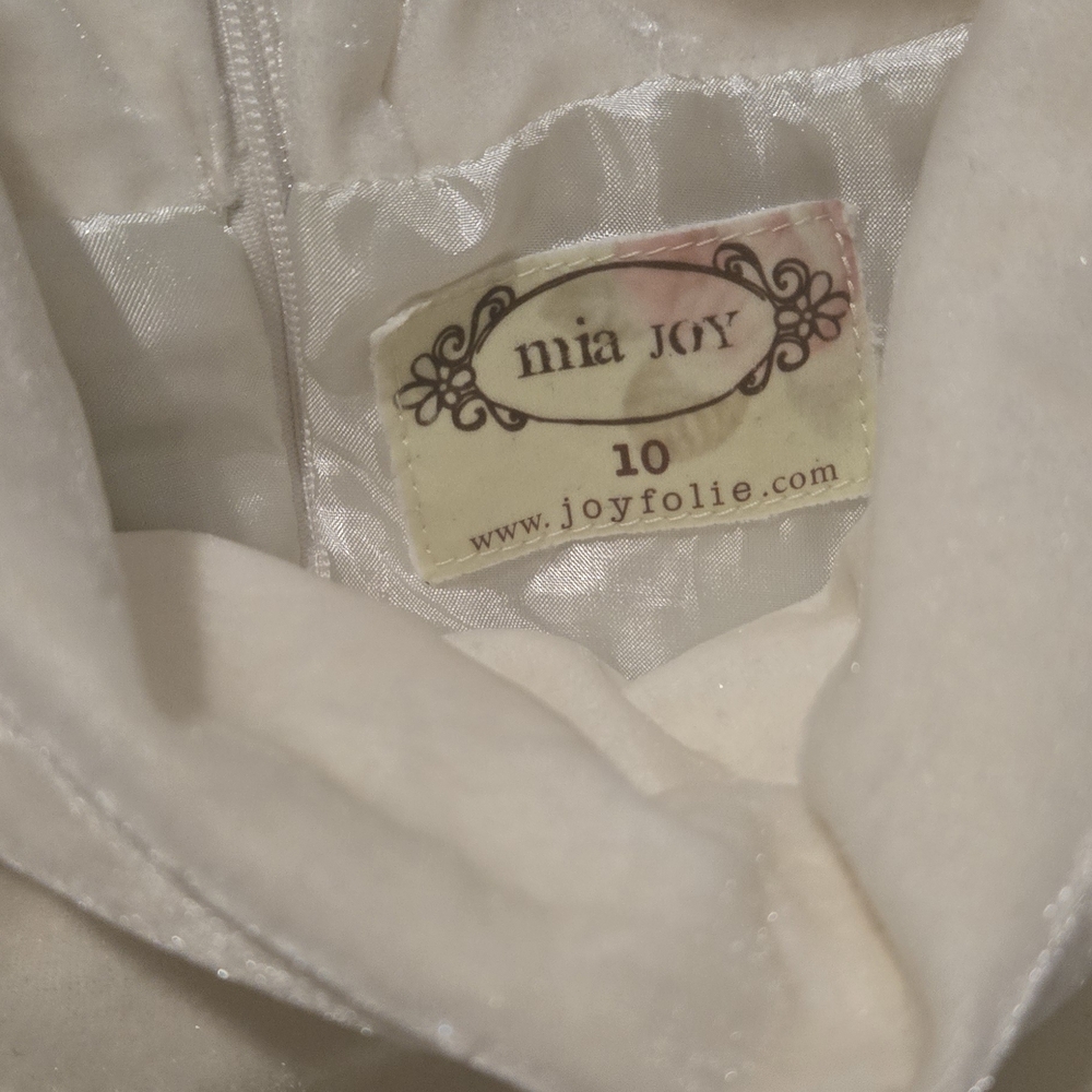 Joyfolie Mia Joy Cream Velvet Dress - Picture 4 of 5